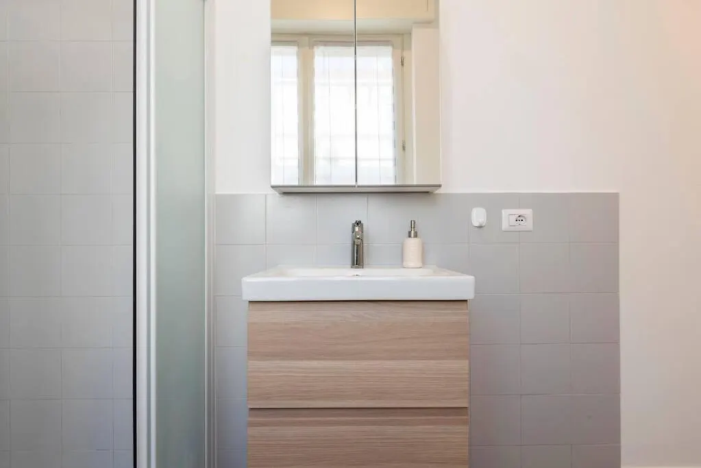Appartamento Loft In Zona Buonarroti Milano