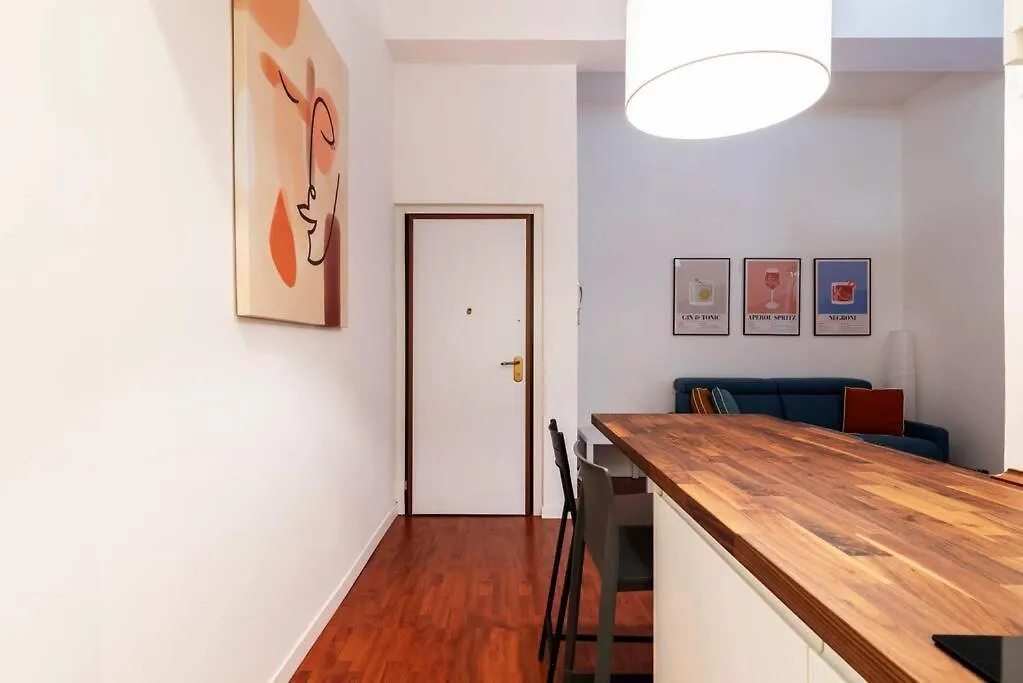 Appartamento Loft In Zona Buonarroti Milano
