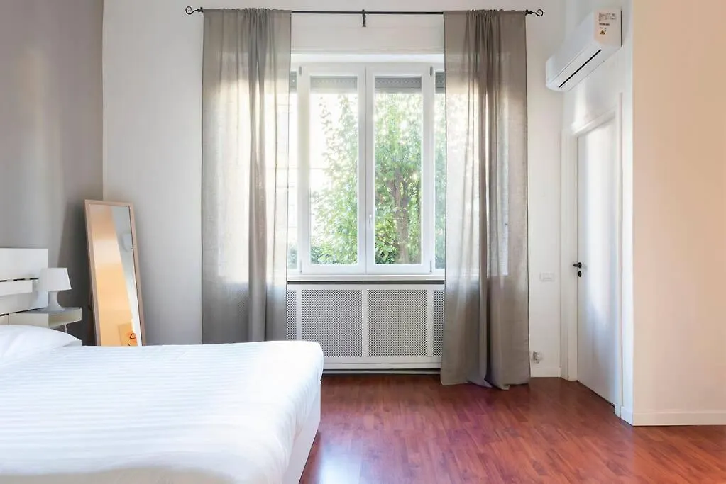 Appartamento Loft In Zona Buonarroti Milano