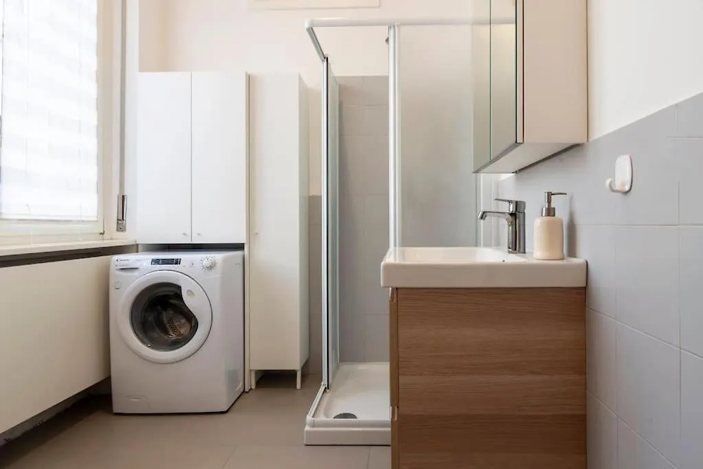 Appartamento Loft In Zona Buonarroti Milano